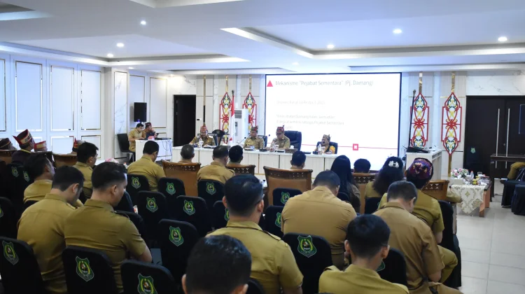 Sinergi Regulasi dan Adat, Pemkab Kapuas Bahas Masa Jabatan Damang