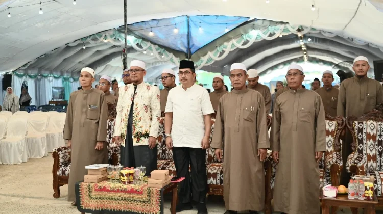 Asisten III Setda Kapuas Hadiri Harlah dan Ikhtitam Pondok Pesantren Al Muhajirin