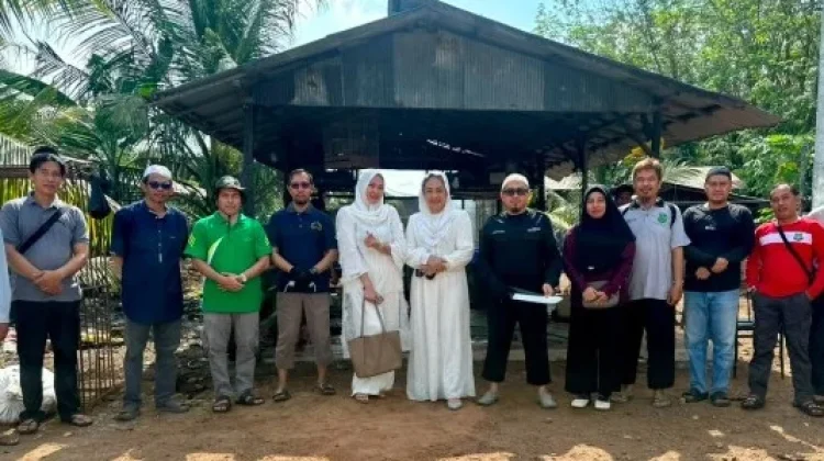 Inspektorat Daerah Kabupaten Kapuas Gelar Kurban 2 Ekor Sapi