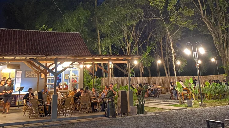 Gaya Hidup Anak Muda Palangka Raya, Coffee Shop Kini Jadi Ruang Kreatif