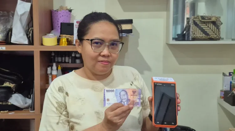 Beralih ke Transaksi 'Cashless', Kiat UMKM Kerajinan Rotan Lawan Peredaran Upal