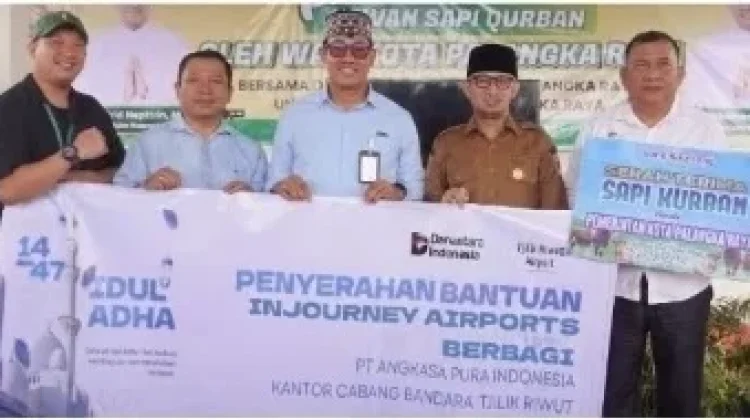 Bandara Tjilik Riwut Bersama Pemko Palangka Raya Sembelih 1 Ekor Sapi Kurban