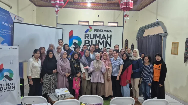 Puluhan UMKM Dapat Pelatihan Digitalisasi Bisnis dan Pencatatan Keuangan