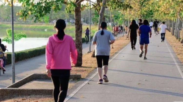 Berolahraga dengan Berjalan Kaki Semakin Banyak Dilakukan