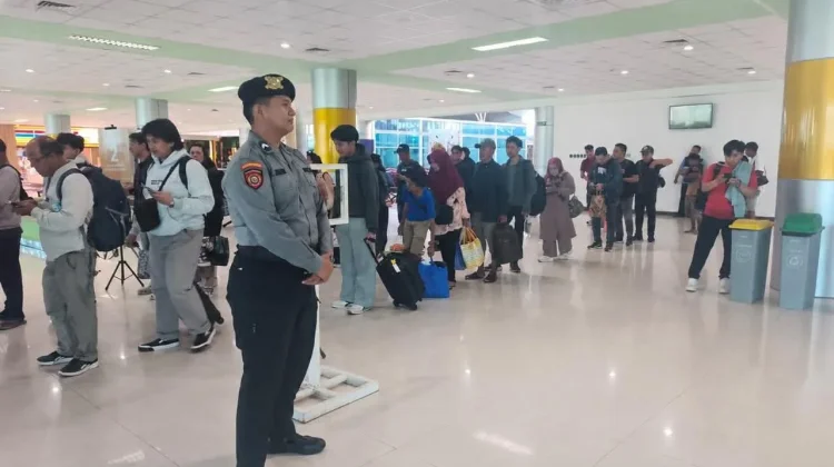Penumpang Pesawat Kalteng Menurun, Kapal Laut Meningkat