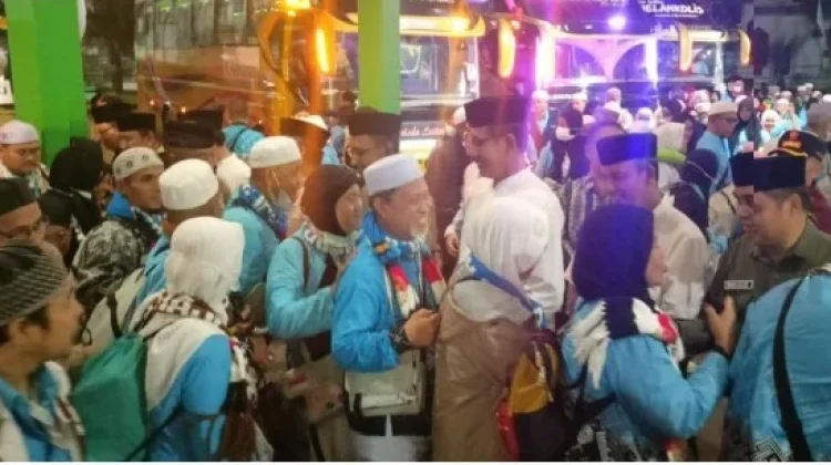 Tim Kesehatan Dinkes Kapuas Siaga Menjemput Jemaah Haji Asal Kuala Kapuas