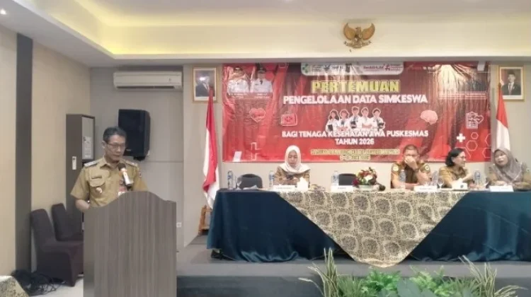 Kadiskes Kapuas Buka Acara SIMKESWA untuk Tenaga Kesehatan Jiwa Puskesmas