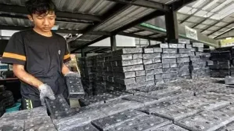 Perkantoran di Palangka Raya Sebagian Memanfaatkan Paving Bahan Baku Sampah