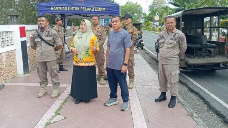Satpol PP Kobar Sterilkan Kawasan Depan RSUD Sultan Imanuddin dari Aktivitas PKL