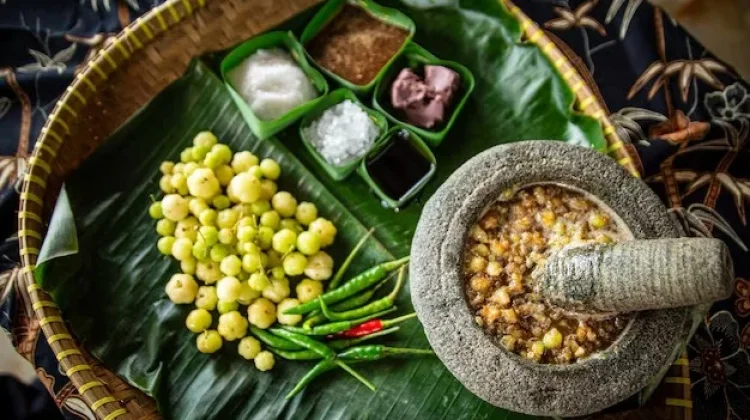 Cermai, Buah Asam Segar Bermanfaat bagi Kesehatan Pencernaan