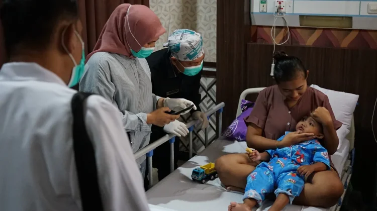 Enam Peserta Operasi Gratis Bibir Sumbing Jalani Skrining
