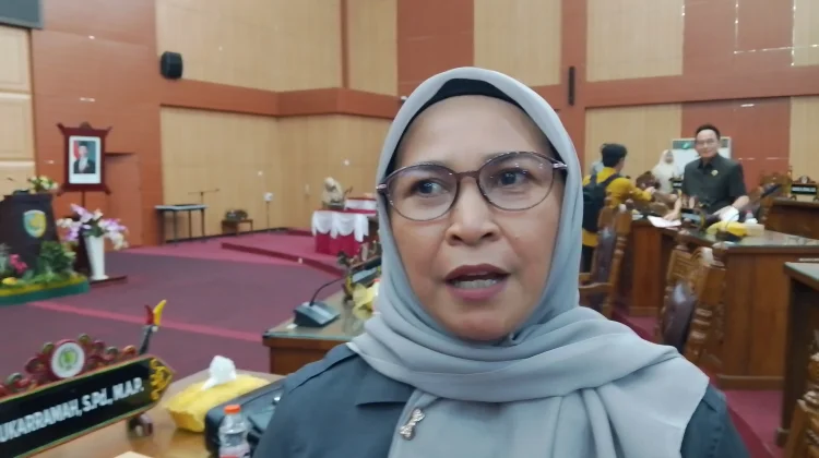 Dinas PUPR Kota Palangka Raya Respon Cepat Keluhan Terhadap Jalan Rusak