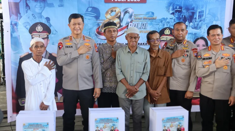Polda Kalteng Bakti Sosial Kesehatan Gratis untuk Korban Kebakaran