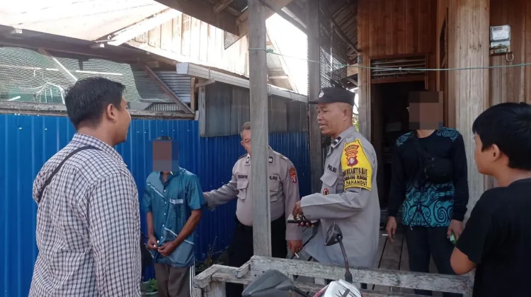 Meresahkan Warga, Pria Diduga ODGJ Dievakuasi Polisi