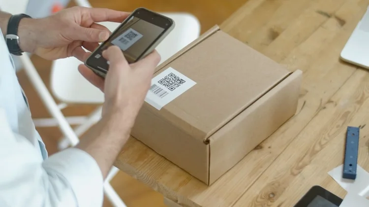 Sering Dipakai Sehari-hari, Ini Perbedaan Barcode dan QR Code