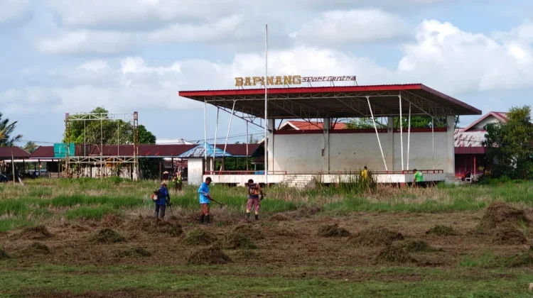 Gotong Royong Perkuat Sinergi di Kecamatan Pulau Hanaut