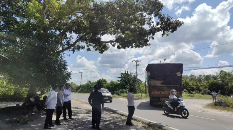 Tertibkan Lalu Lintas, Dishub Kobar Larang Bongkar Muat Barang di Tepi Jalan