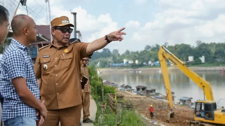 Bupati Barito Utara Pastikan Pembangunan Berjalan Sesuai Rencana