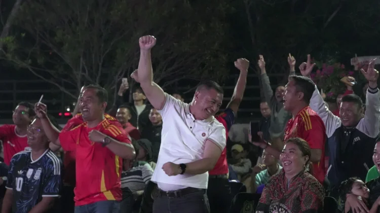 Pemkab Kapuas Gelar Nobar Final Piala Dunia 2026, Ribuan Warga Padati Rujab