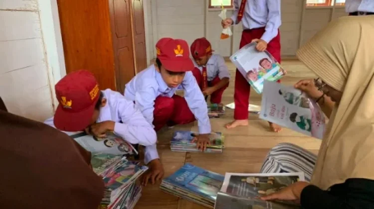Mahasiswa KKN UIN Palangka Raya Siapkan Program Pojok Baca di Desa Batu Putih