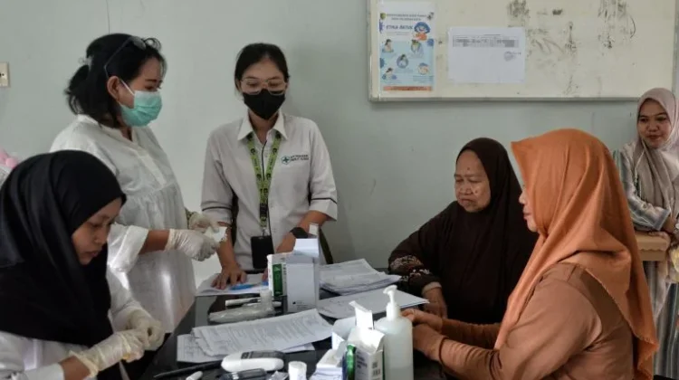 Puskesmas Bukit Hindu Melakukan Pemeriksaan Penyakit TBC