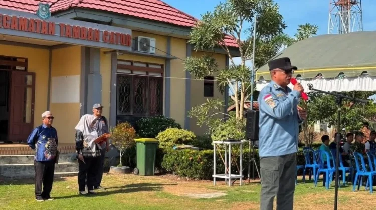 Peningkatan Kapasitas Linmas Kecamatan Tamban Catur Kabupaten Kapuas
