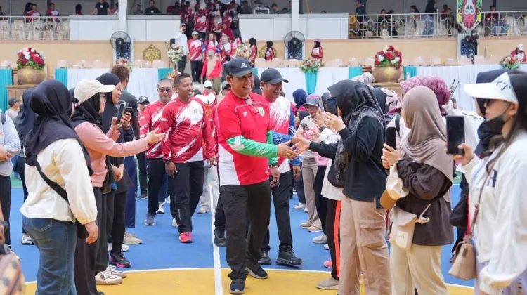 Senam Bersama dan Pembukaan Turnamen Futsal Bupati Cup 2026