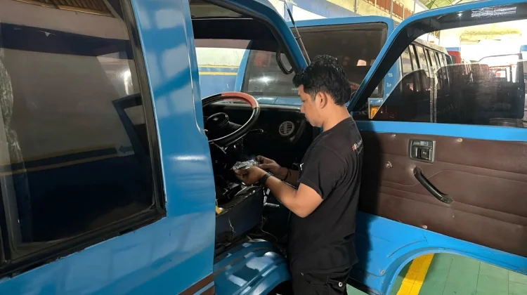 Keselamatan Angkutan Trans Siswa melalui Penggunaan Teknologi GPS