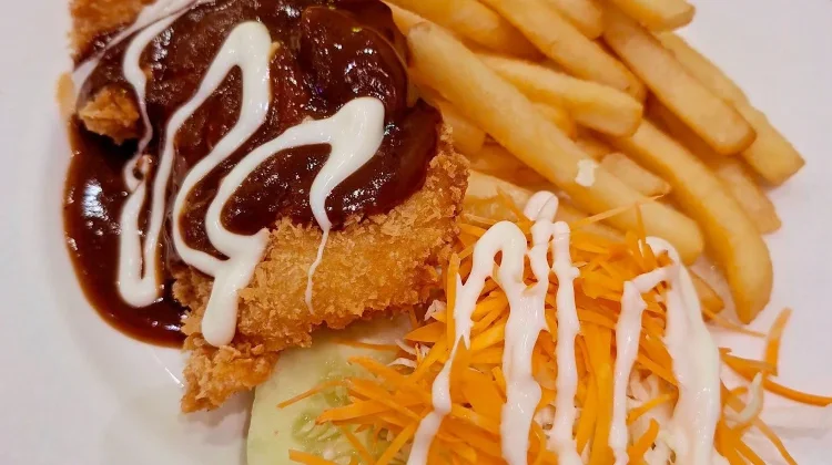 Chicken Katsu, Kuliner Jepang yang Kian Digemari Masyarakat Indonesia