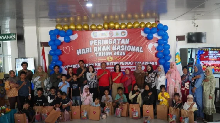 Direktur RSSI Pangkalan Bun Resmikan Komunitas Talasemia Anak