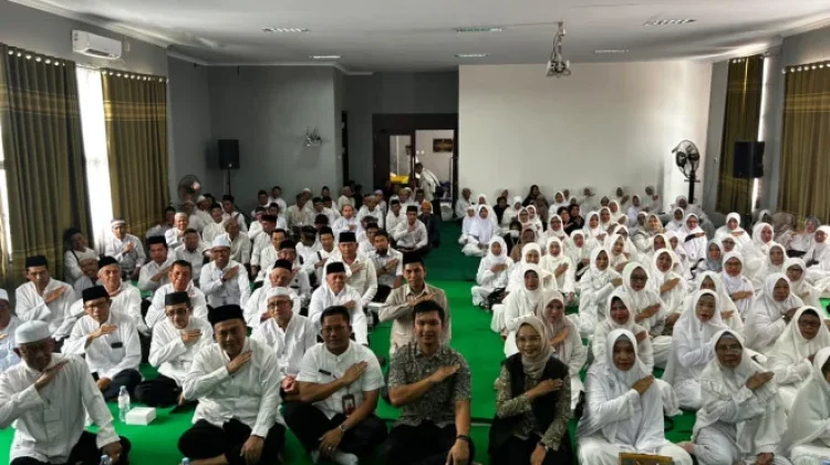 Jamin Istitaah, Dinkes Kobar Beri Pembekalan Kesehatan Calon Jemaah Haji