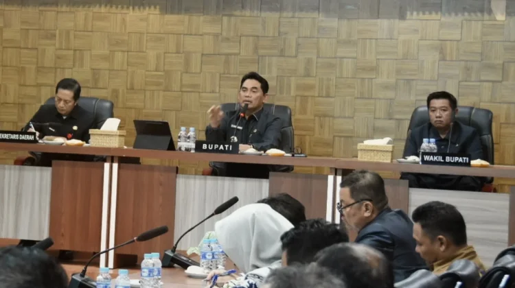 Pimpin Rakor SPAM PDAM, Bupati Shalahuddin Komitmen Benahi Jaringan Rusak