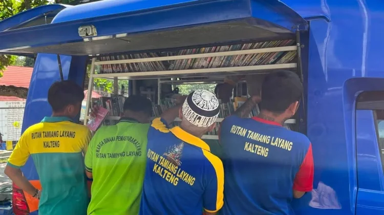 Perpustakaan Keliling Rutan, Bekali Warga Binaan dengan Ilmu dan Keterampilan