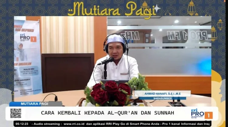 Memahami Cara Kembali kepada Al-Qur'an dan Hadist