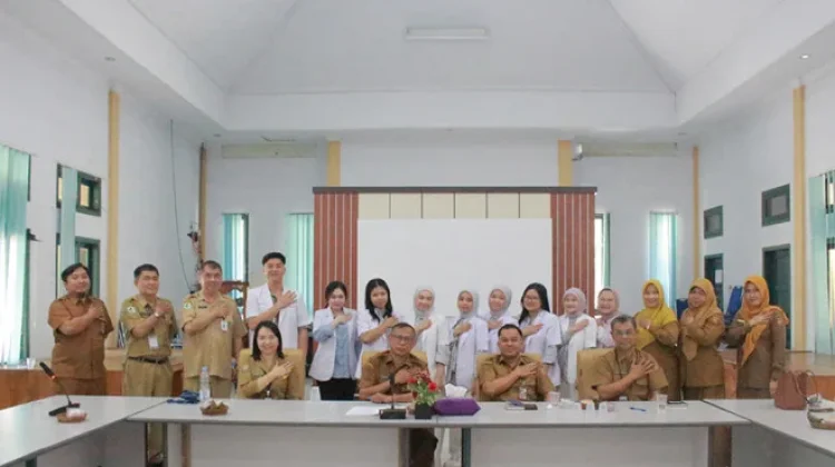 Tuntas Masa Tugas, Dinkes Kobar Lepas Dokter Gigi Internship Angkatan I