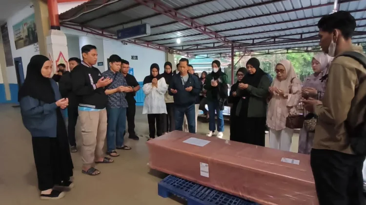 Kemenkum Kalteng Berduka, Kabag TU dan Umum Dimakamkan di Kampung Halaman