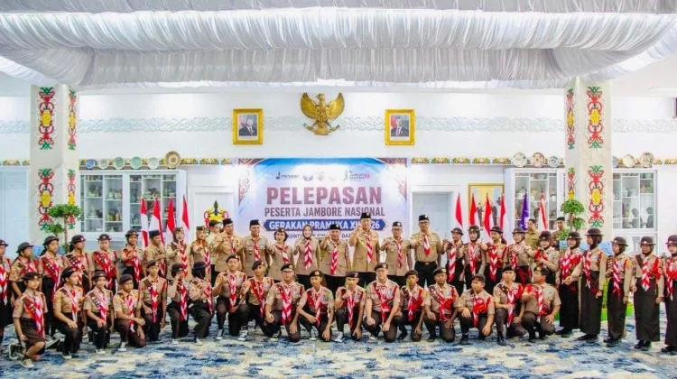 Gubernur Kalteng Lepas Kontingen Kwarda Gerakan Pramuka ke Jambore Nasional XII