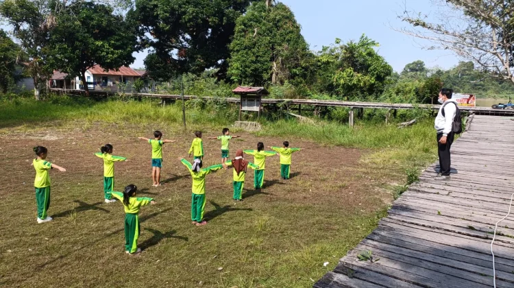 Membiasakan Anak Berolahraga untuk Menjaga Kesehatan sejak Dini