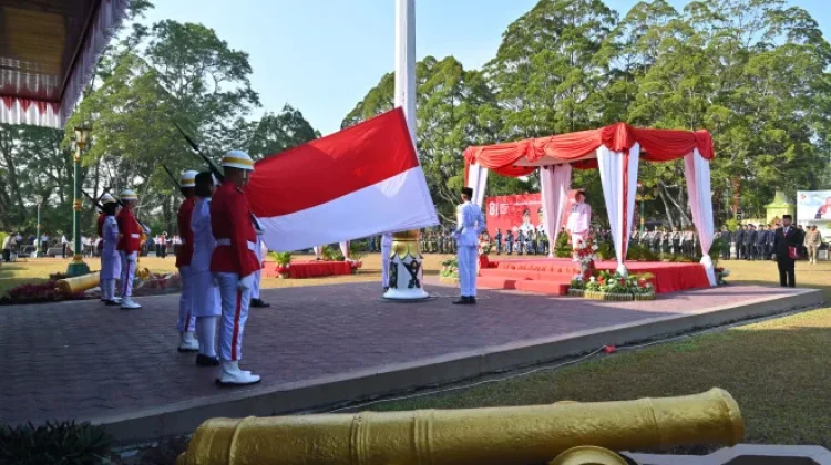 Pengibaran Bendera Sukses, Peringatan HUT ke-81 RI di Kobar Berlangsung Khidmat