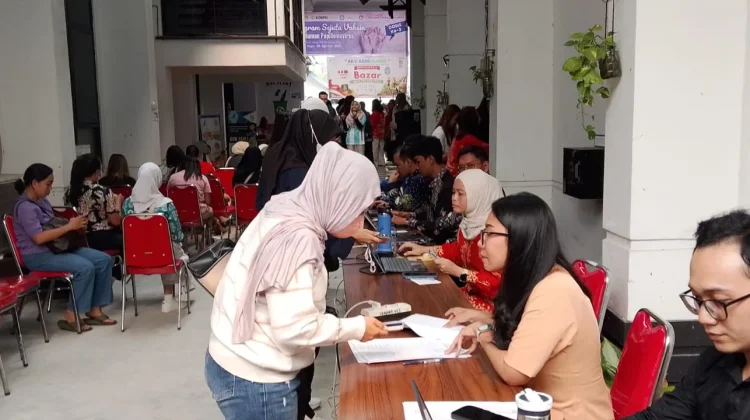 BBPOM di Palangka Raya Gelar Penyebaran KIE kepada Peserta Sejuta Vaksin HPV