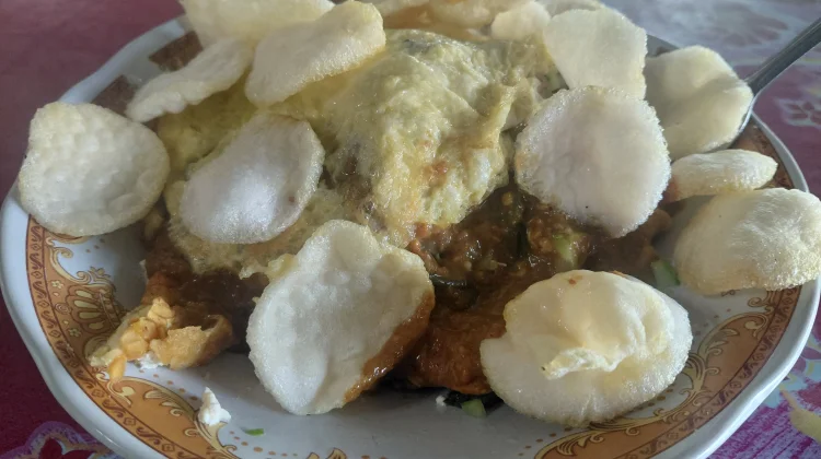 Mengenal Tahu Tek, Kuliner Khas Surabaya yang Kini Banyak Dijual di Palangka Raya