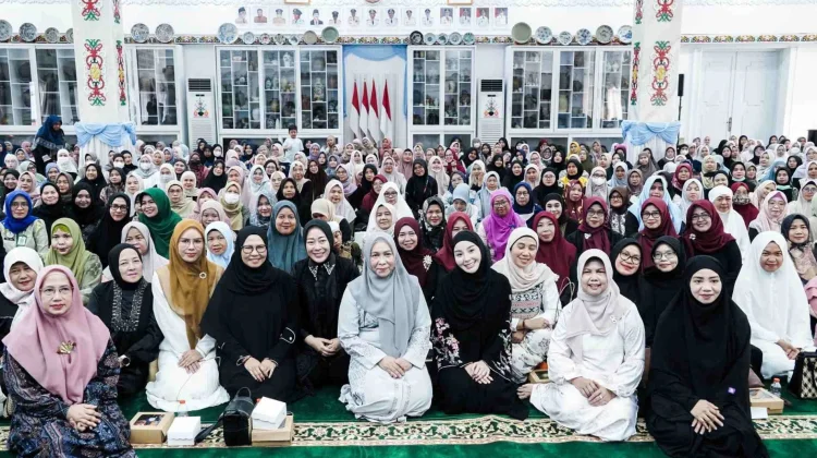 Pemprov Kalteng Gelar Pengajian Rutin Muslimah