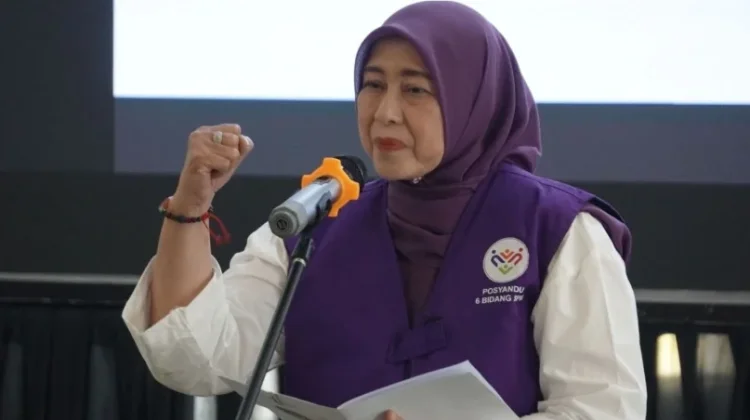 Buka Sosialisasi Posyandu ILP 6 SPM, Maya Shalahuddin Ajak Kader Mengabdi