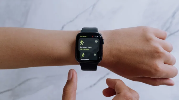Ternyata Begini Cara Smartwatch Menghitung Langkah Kaki