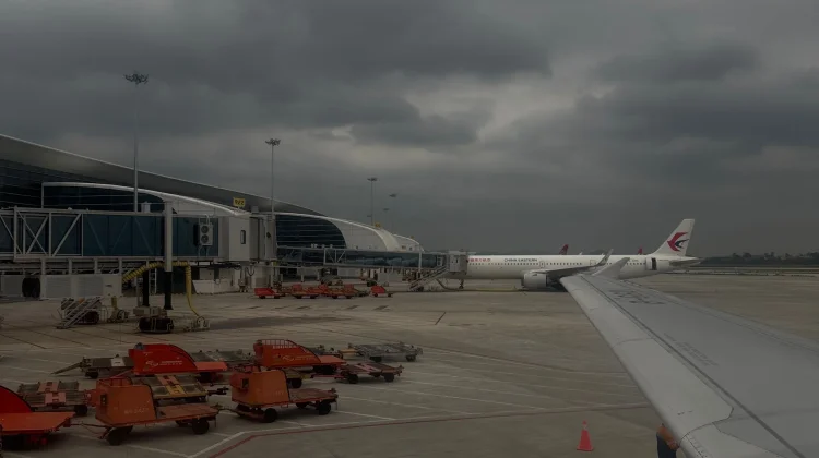 Kabut Asap Ganggu Penerbangan, Sejumlah Jadwal di Bandara Tjilik Riwut Tertunda