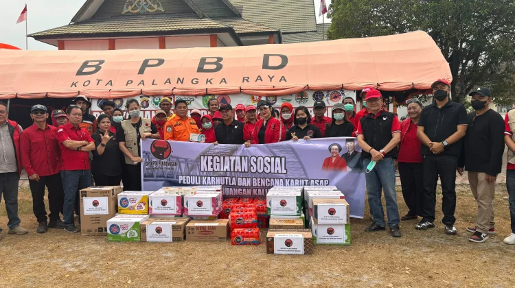 PDIP Kalteng Salurkan Logistik dan Bagikan Masker Kepada Masyarakat