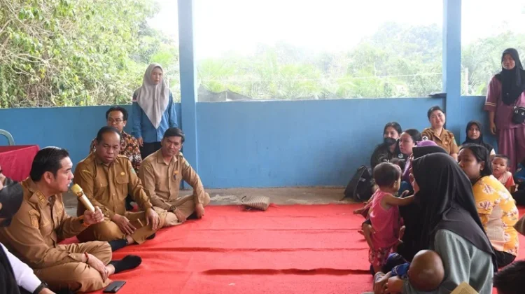 Cegah Tengkes, Pemkab Pulang Pisau Salurkan Bantuan Gizi