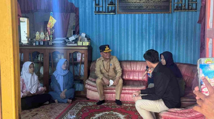 Wapres RI Temui Keluarga Petugas Gugur saat Tangani Karhutla