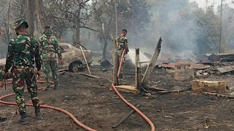 Kebakaran Besar Hanguskan Lima Hektare Lahan Tjilik Riwut Km 20