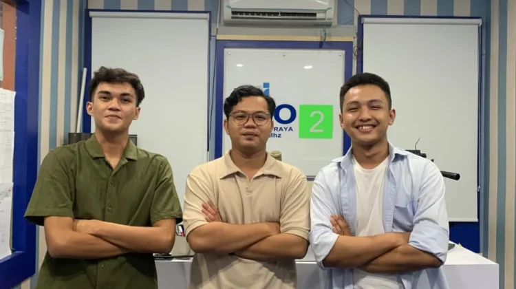 Peserta Bintang Radio Palangka Raya Kembangkan Bakat Bernyanyi